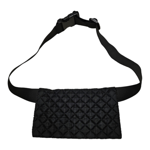 Black Quilted Fanny pack/ Mini Waist Belt bag NWOT - Picture 2 of 3